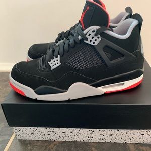 Air Jordan 4 Retro Black, Fire Red, Cement Gray